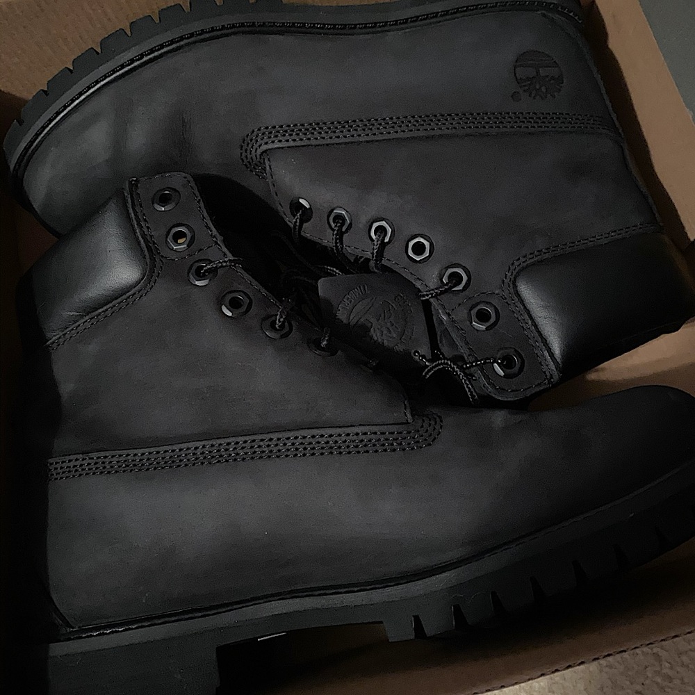 All black Timberlands